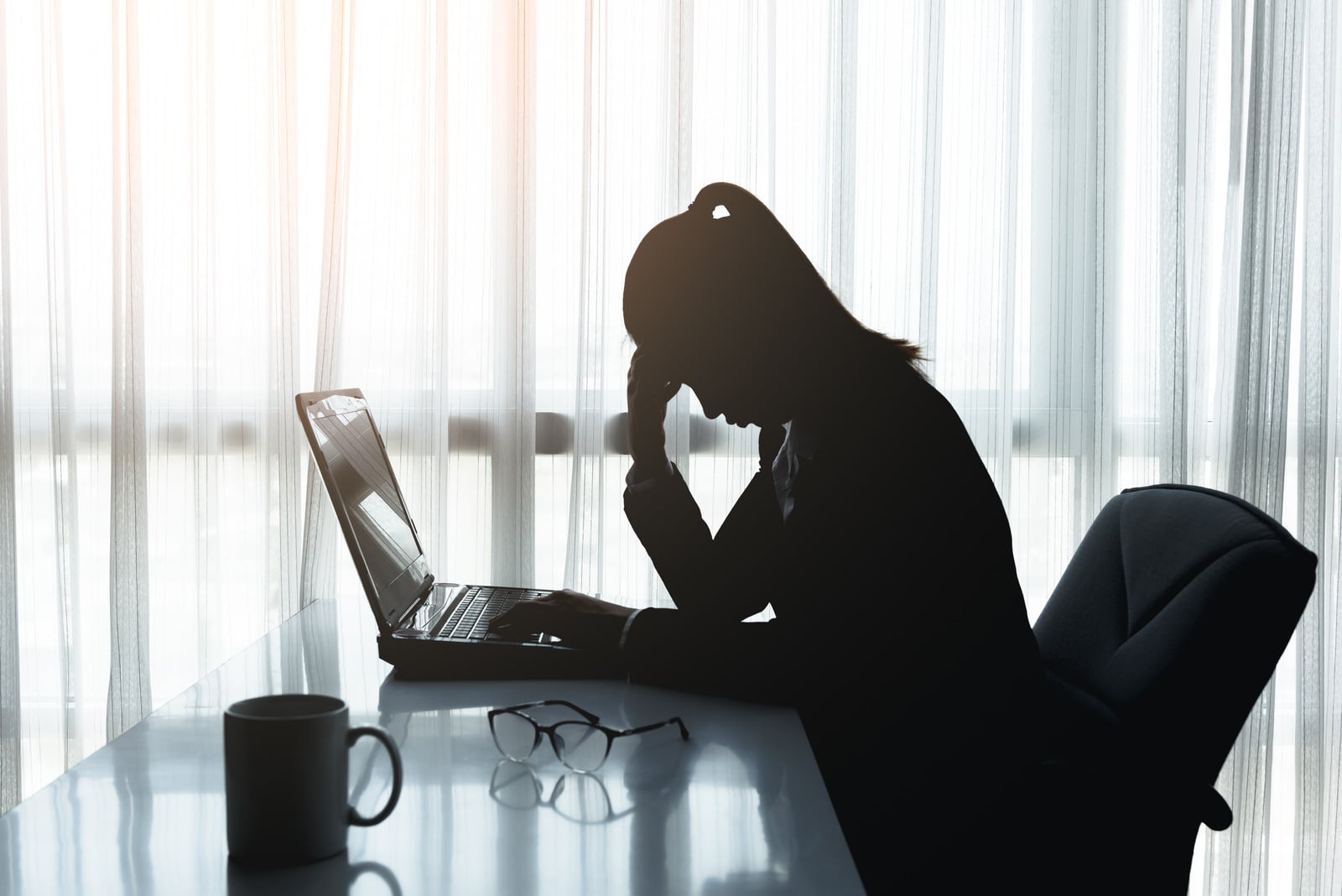 How chiropractors treat headaches and migraines migraine in the office - How chiropractors treat headaches and migraines