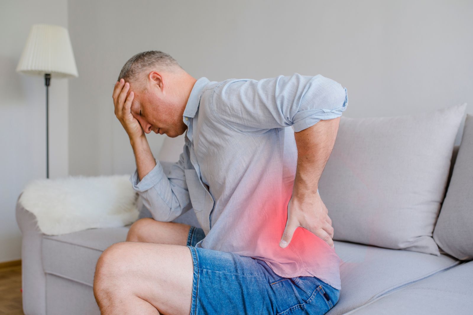 Homepage Can a chiropractor fix chronic lower back pain  Feature Cover - Homepage