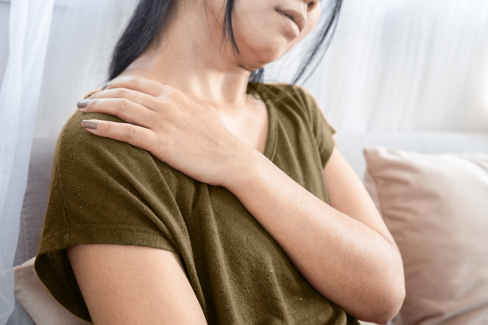 How can a chiropractor help with migraines  Cover - Homepage
